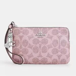 NWT Coach Boxed Corner Zip Wristlet in Signature Canvas w/Charms